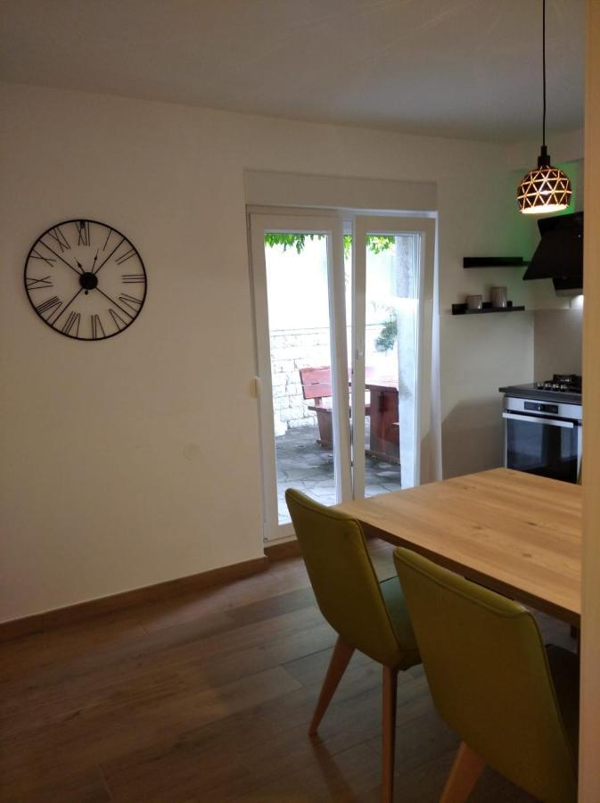Apartment Vida - Amazing Place With Garden And Terrace Риека Экстерьер фото