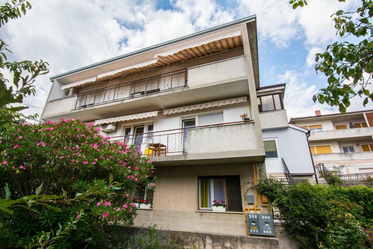 Apartment Vida - Amazing Place With Garden And Terrace Риека Экстерьер фото